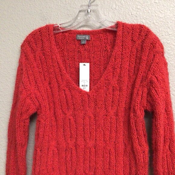 Cupcake Clothing LTD Cable Open Knit V-neck Sweater Red Women's Size Small NWT - Picture 2 of 10